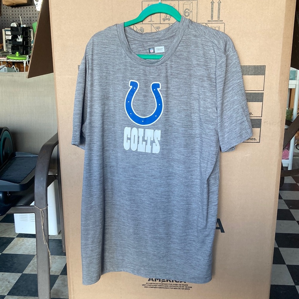 Mens xxl colts t-shirt